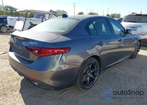 2019 Alfa Romeo Giulia Ti из США, поврежденный, VIN ZARFANBN4K7611937